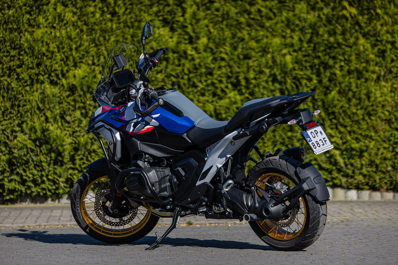 Motor-Rent — BMW R 1300 GS Trophy